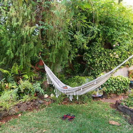Cyane & Vigo's Cottage, Caminho Do Massapez, N.º40