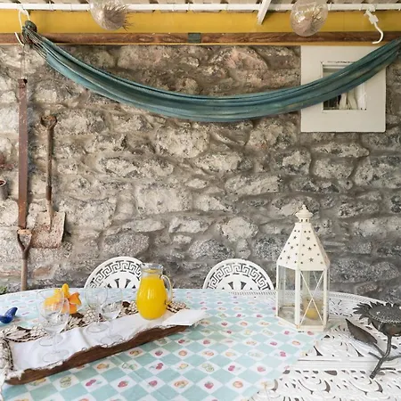 Chalet Cyane & Vigo's Cottage, Caminho Do Massapez, N.º40 Arco da Calheta (Madeira)