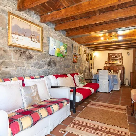 Cyane & Vigo's Cottage, Caminho Do Massapez, N.º40 Arco da Calheta (Madeira)