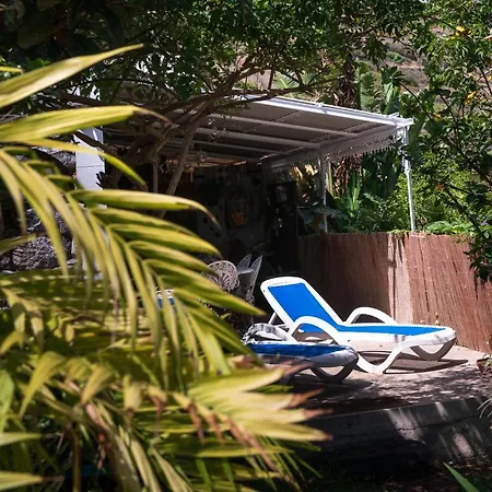 Cyane & Vigo's Cottage, Caminho Do Massapez, N.º40 Chalet