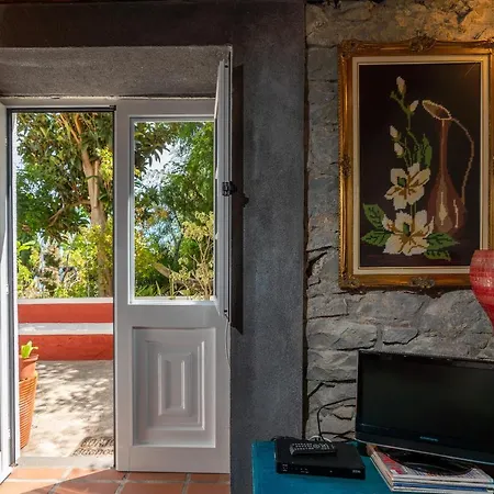 Chalet Cyane & Vigo's Cottage, Caminho Do Massapez, N.º40 Arco da Calheta (Madeira)